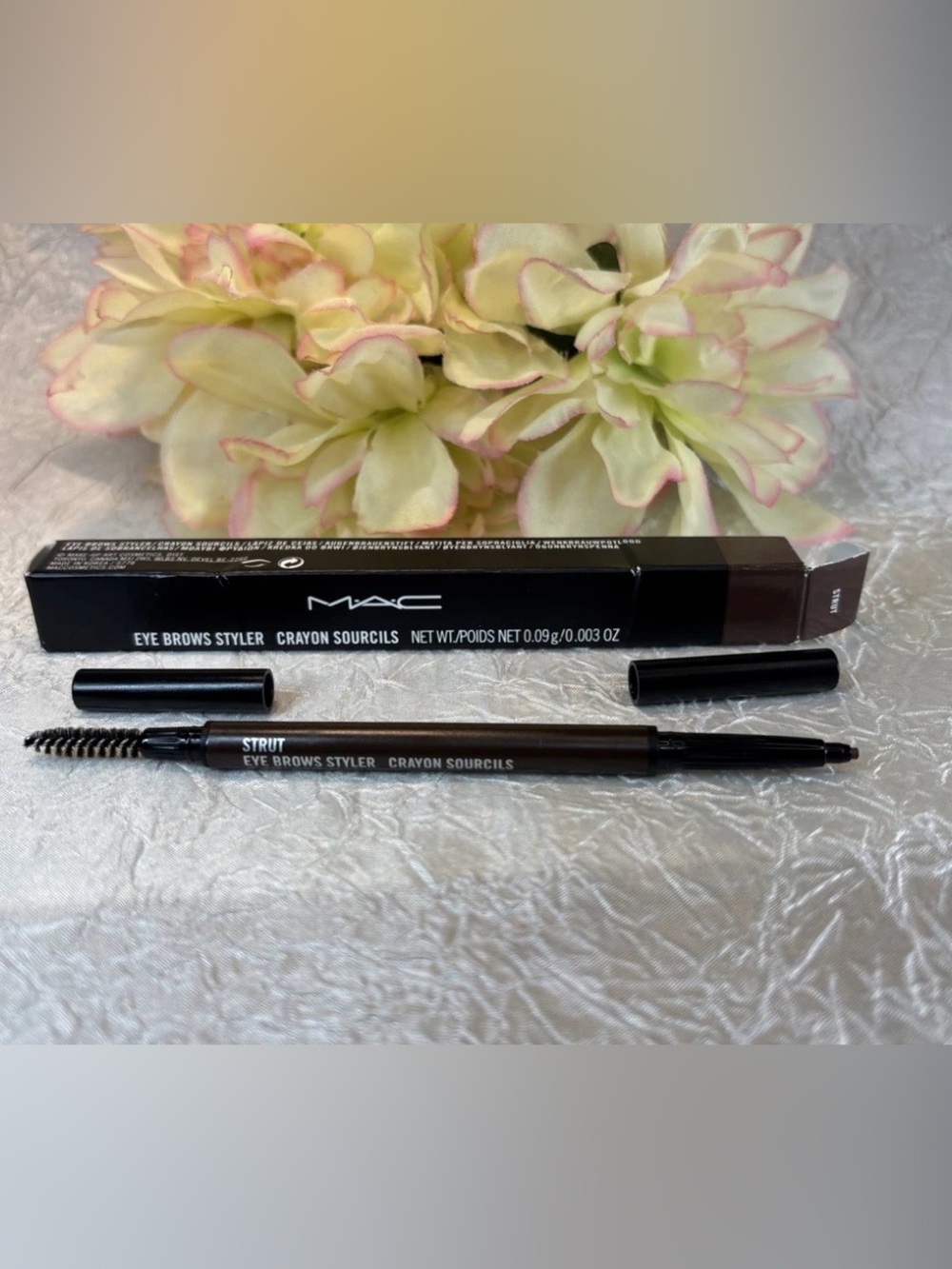 MAC Eye Brows Styler crayon Pencil STRUT Full Size Original Formula NIB